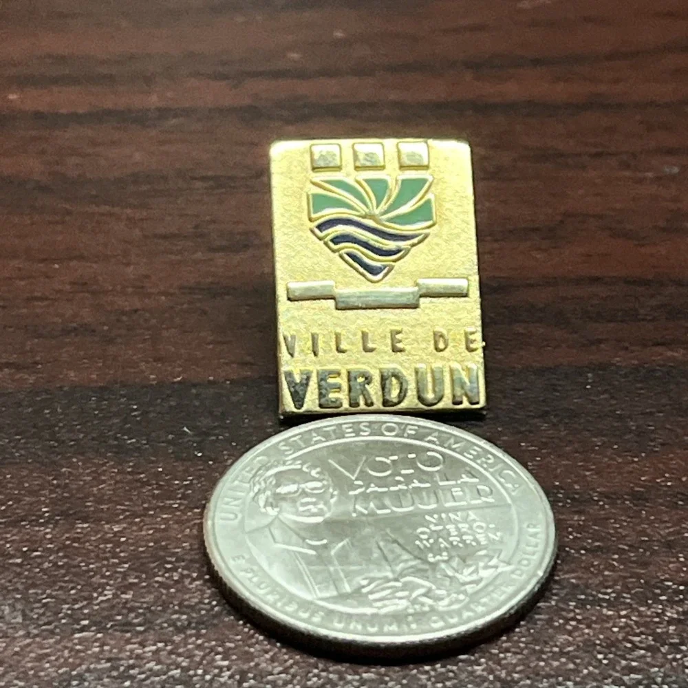 Ville De Verdun Quebec Montreal Canada Lapel Hat Pin‎